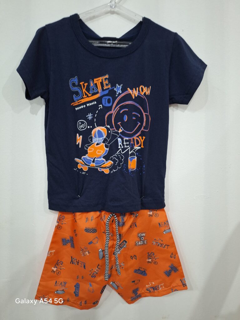 Conjunto Mundo Mania infantil menino tamanho 2 anos veste 2 a 4 anos