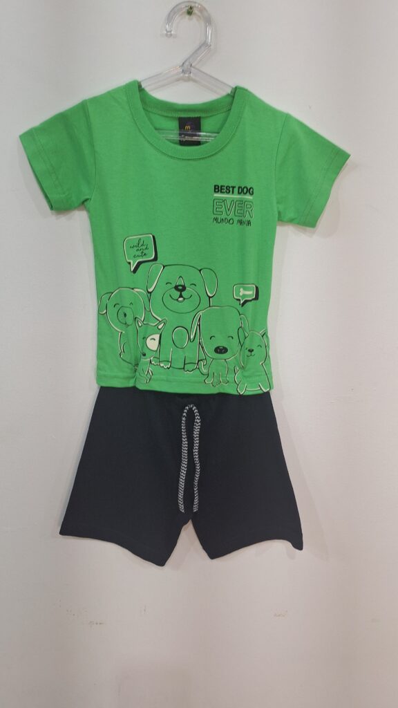 Conjunto Mundo Mania Menino